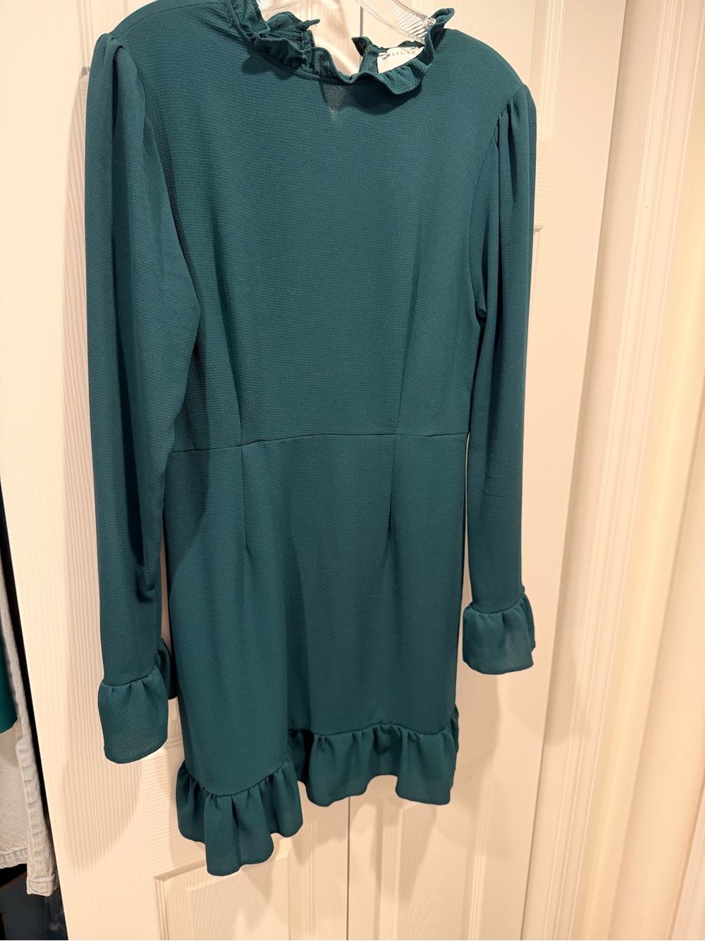 Long Sleeve Ruffle-Hem Dress in Green